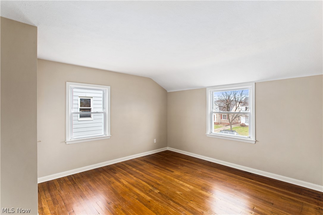 4207 Bayard Road South Euclid, OH 44121 - Photo 16 of 24