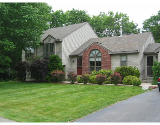 2 Cow Hill Road Sharon, MA 02067 - Photo 6 of 10 Gallery Image 6