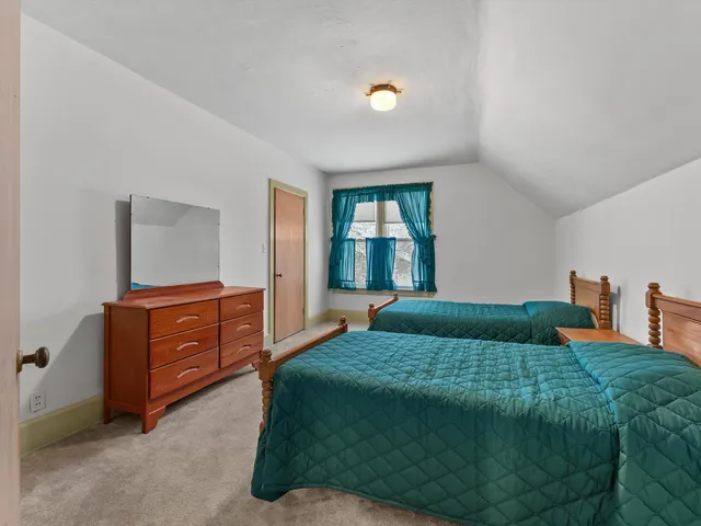 $198,800 | 617 North 7th Street, Manitowoc, WI 54220