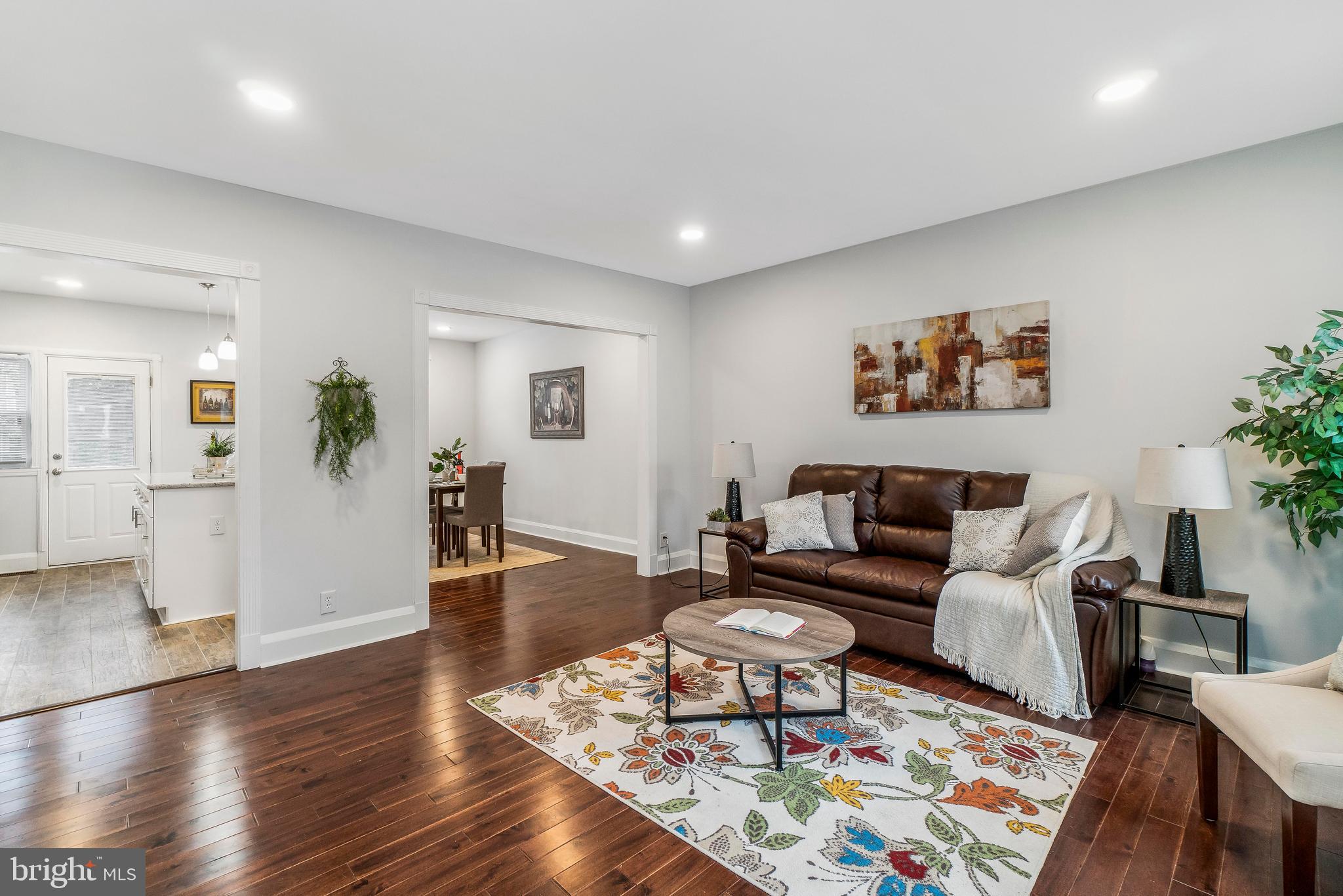 307 Westowne Road Baltimore, MD 21229 - Photo 5 of 37