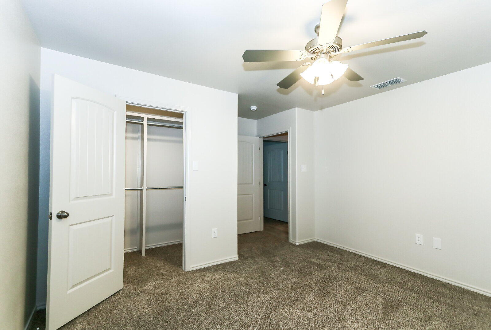 6903 67th Street, Unit A Lubbock, TX 79424 - Photo 27 of 32 en view interior of the house