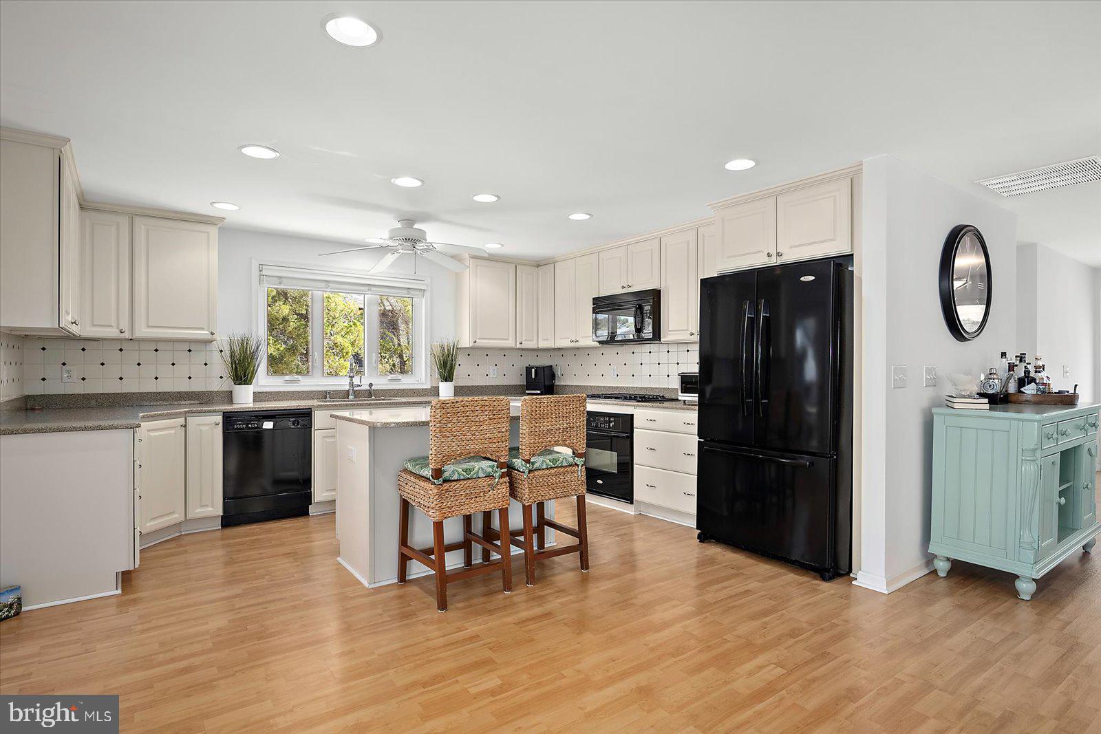 409 Bristol Road South Bethany, DE 19930 - Photo 29 of 89 Kitchen
