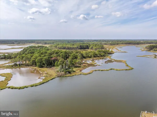 $1,700,000 | 409 Bristol Road, South Bethany, DE 19930