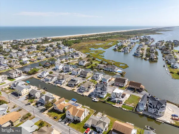 $1,700,000 | 409 Bristol Road, South Bethany, DE 19930