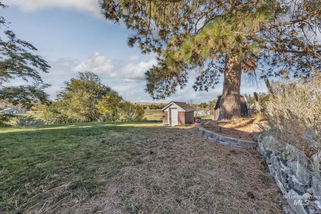 $575,000 | 28552 Market Road, Caldwell, ID 83607