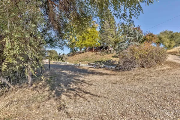 $549,900 | 28552 Market Road, Caldwell, ID 83607