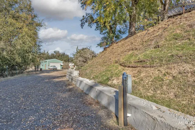 $575,000 | 28552 Market Road, Caldwell, ID 83607