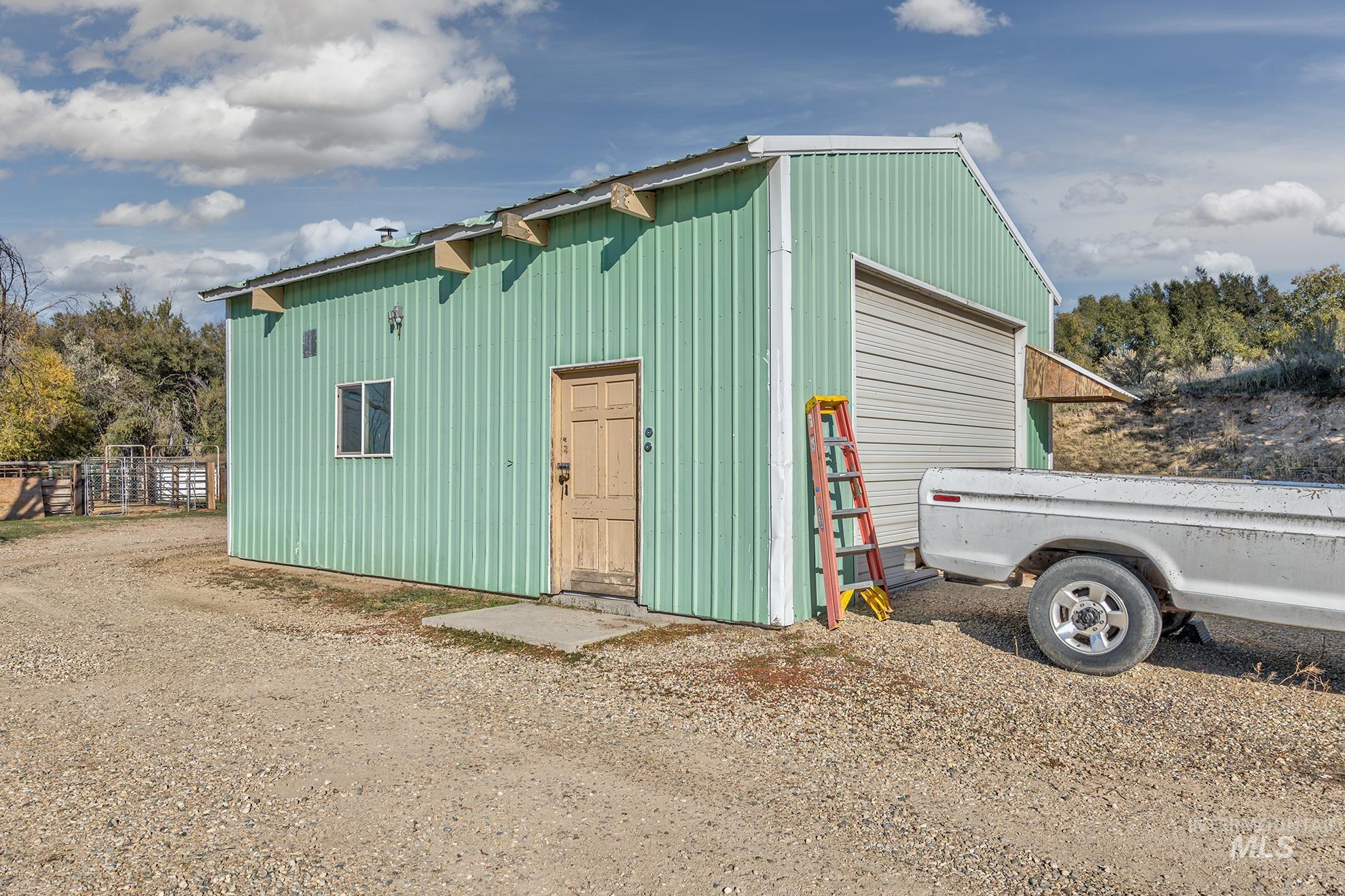 28552 Market Road Caldwell, ID 83607 - Photo 38 of 50 View of outbuilding