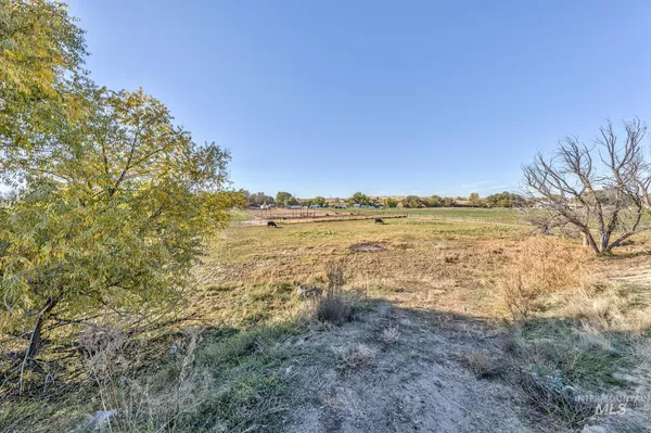 $549,900 | 28552 Market Road, Caldwell, ID 83607