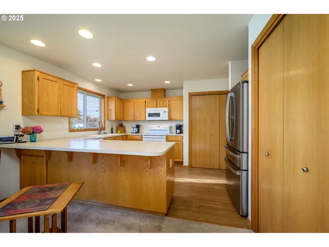 $429,900 | 700 Bell Street, Dayton, OR 97114