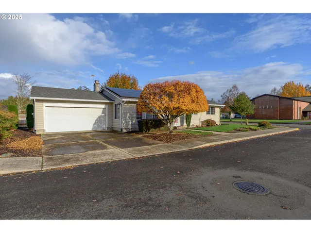 $429,900 | 700 Bell Street, Dayton, OR 97114