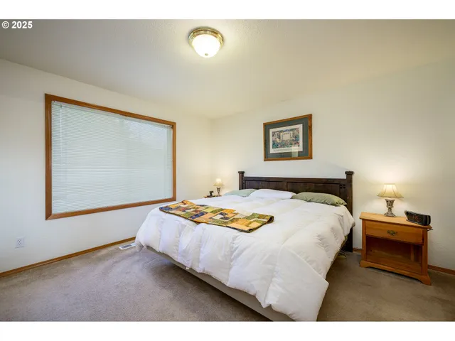 $429,900 | 700 Bell Street, Dayton, OR 97114