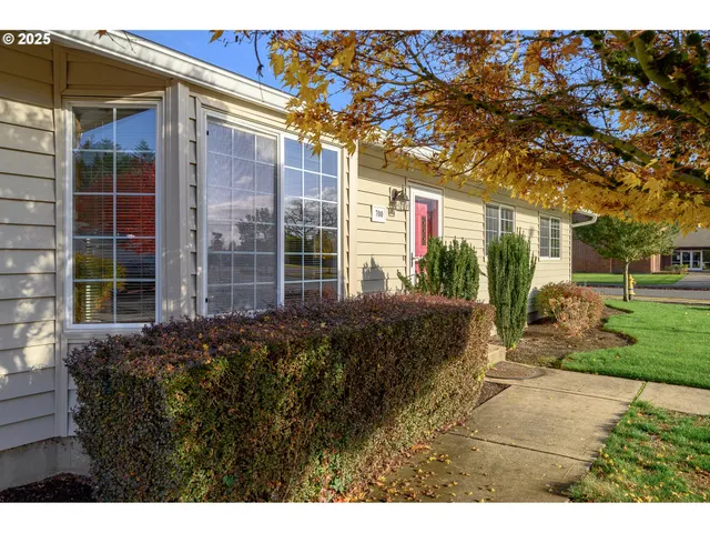 $429,900 | 700 Bell Street, Dayton, OR 97114