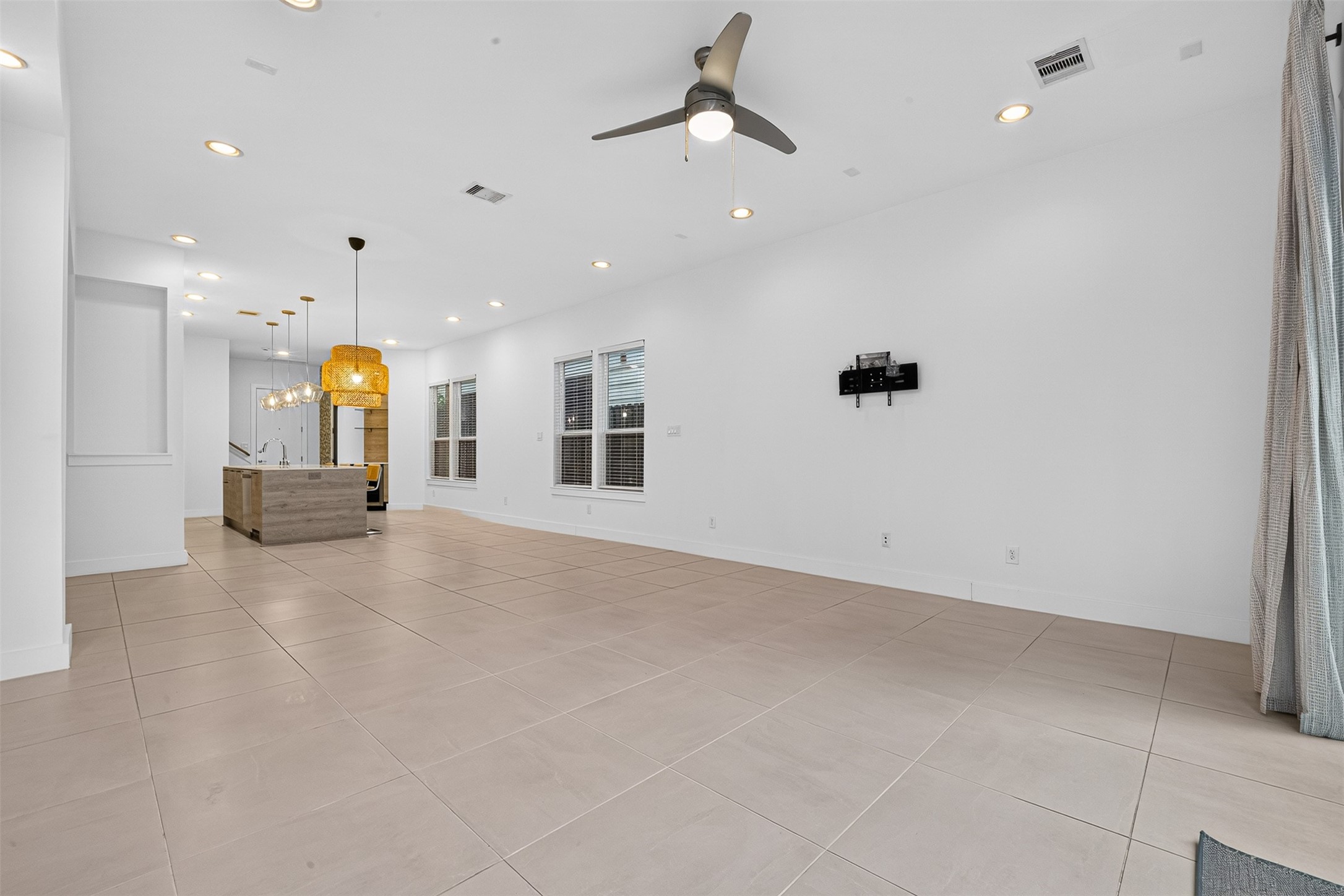 1618 Ruthven Street Houston, TX 77019 - Photo 14 of 41 Gallery Image 14
