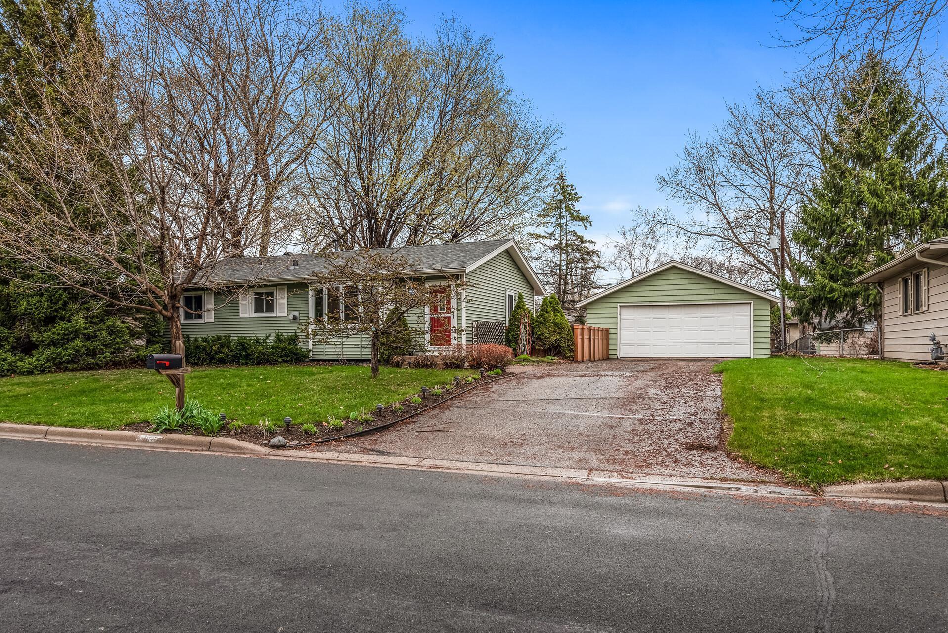 4358 Nicols Road Eagan, MN 55122 - Photo 1 of 1 Gallery Image 1