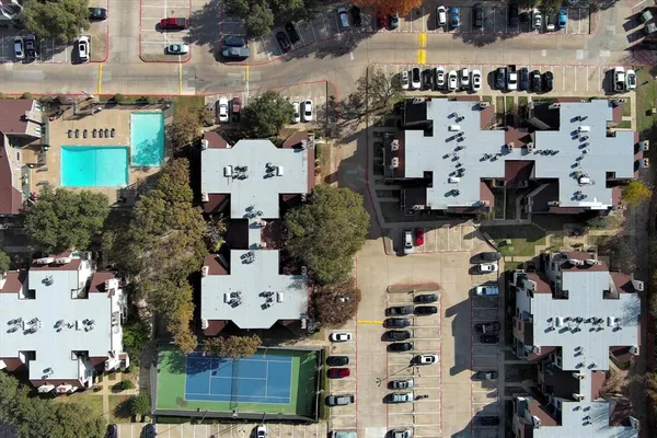 $1,199 | 2300 Balsam Drive, Unit G105, Arlington, TX 76006