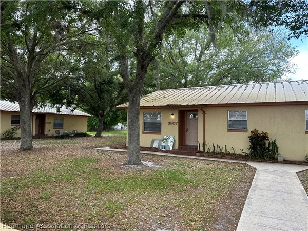 $1,200 | 3607 Scenic Highway, Sebring, FL 33870