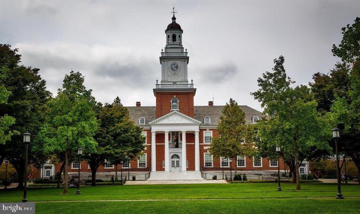 3801 Canterbury Road, Unit 912 Baltimore, MD 21218 - Photo 6 of 10 Johns Hopkins University