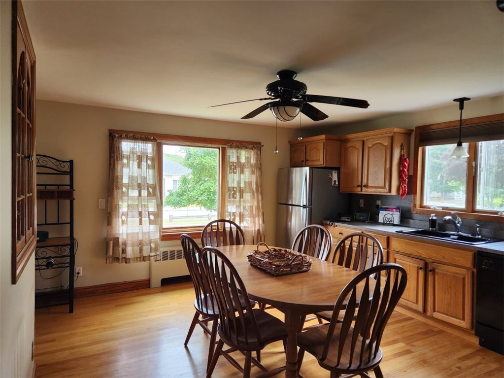 30 Daggett Avenue Pawtucket, RI 02861 - Photo 13 of 49