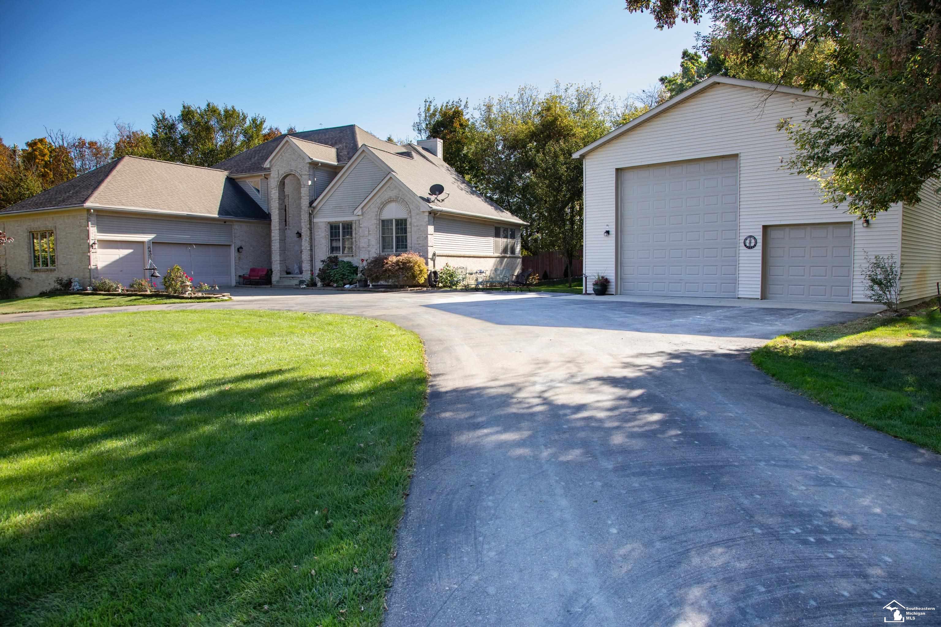52881 Rico Court Wixom, MI 48393 - Photo 54 of 76