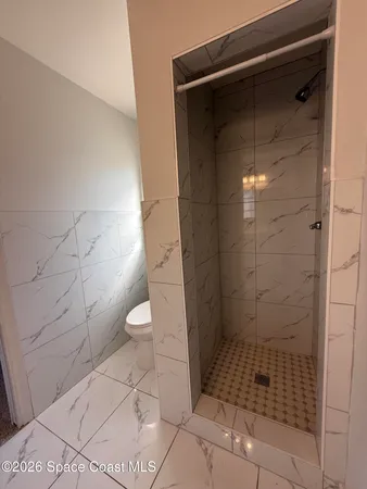 a view of utility room