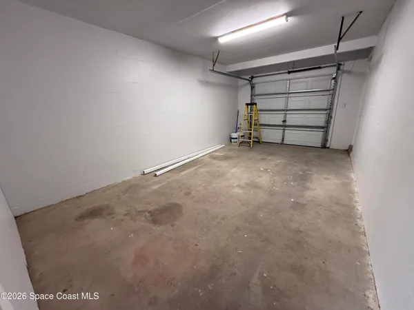 $2,195 | 1412 Overlook Terrace, Titusville, FL 32780