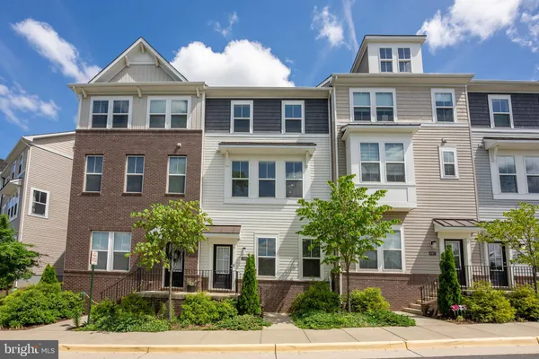 $5,000 | 6069 Dreher Court, Falls Church, VA 22044