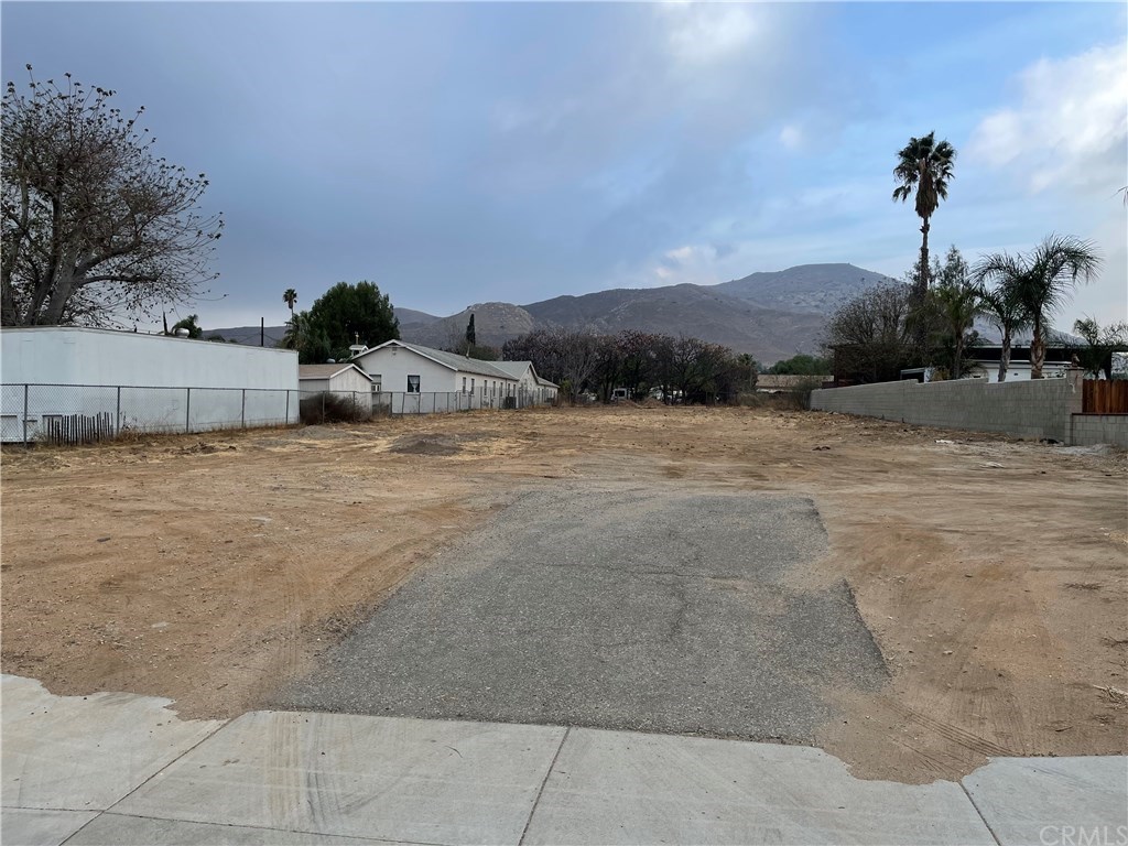 3573 Valley Way Riverside, CA 92509 - Photo 1 of 1