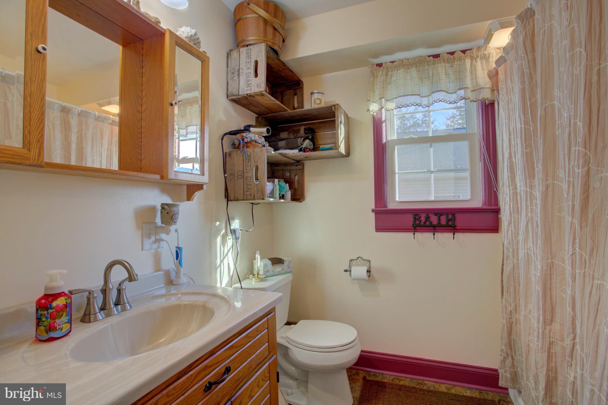 218 Pinkerton Road Mount Joy, PA 17552 - Photo 15 of 24 Gallery Image 15