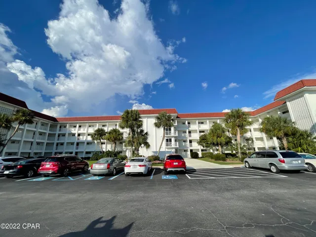 $1,500 | 112 Fairway Boulevard, Unit 105, Panama City Beach, FL 32407