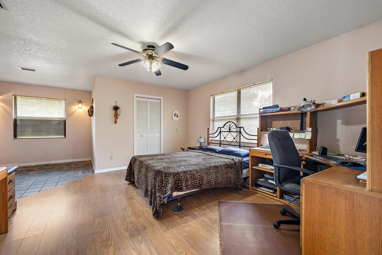2670 Cabbage Hammock Road St. Augustine, FL 32092 - Photo 12 of 28 a bedroom with bed and window