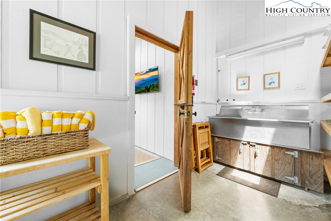 3760 Bald Mountain Road West Jefferson, NC 28694 - Photo 36 of 50