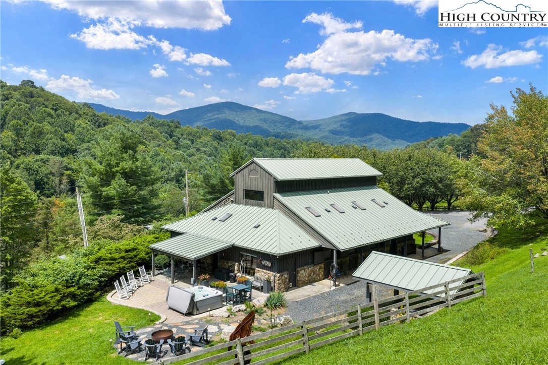 3760 Bald Mountain Road West Jefferson, NC 28694 - Photo 7 of 50