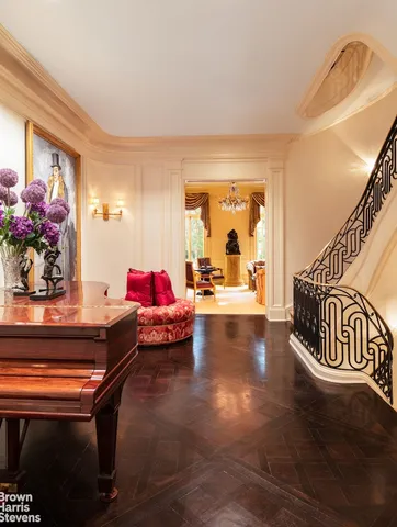 $34,000,000 | 11 East 74th Street | Lenox Hill