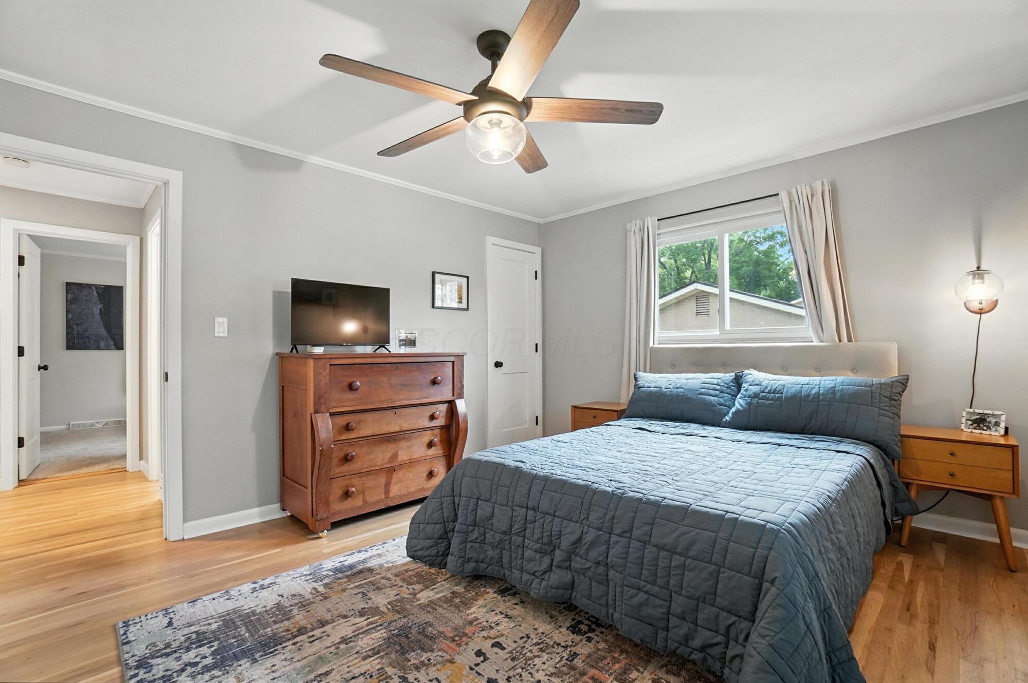 2820 Halstead Road Columbus, OH 43221 - Photo 44 of 76 Owner's Suite