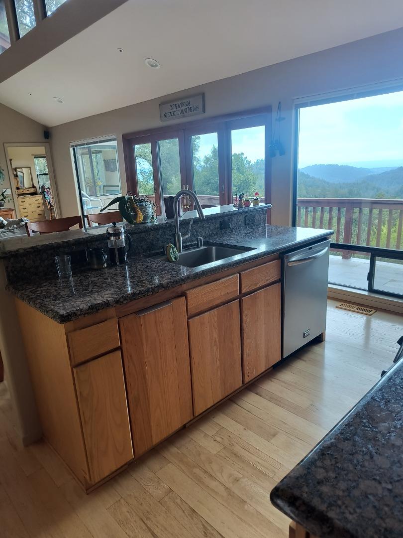 1380 Amaya Ridge Road Los Gatos, CA 95033 - Photo 7 of 36 Gallery Image 7