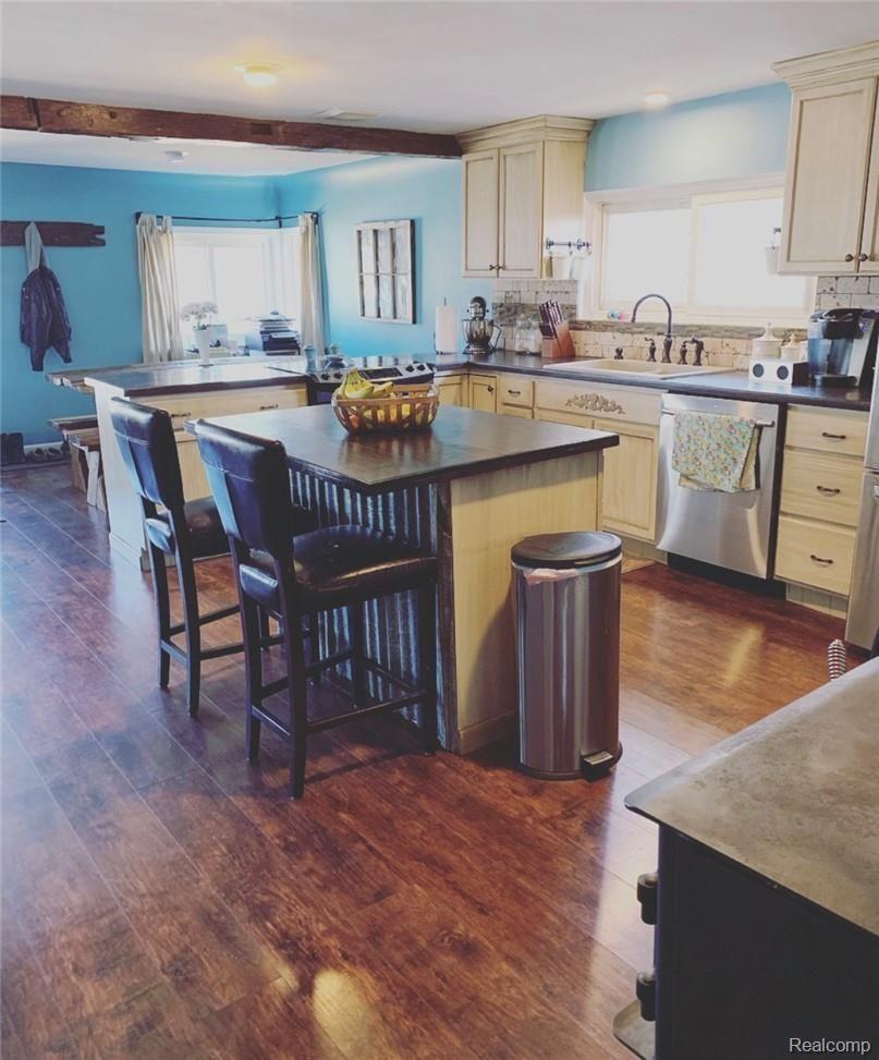 147 West Swaffer Road Mayville, MI 48744 - Photo 2 of 44 swaffer 3.jpg