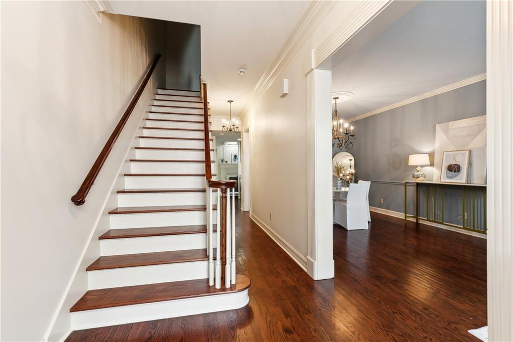 206 Rue St Peter Metairie, LA 70005 - Photo 2 of 17 Gallery Image 2