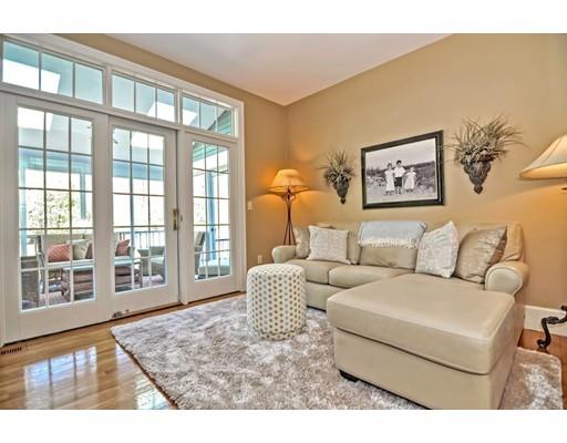 34 Minuteman Road Medfield, MA 02052 - Photo 10 of 42 Gallery Image 10