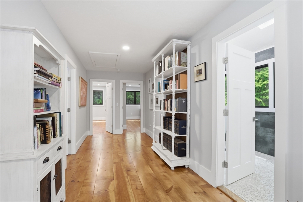 366 River Road Carlisle, MA 01741 - Photo 24 of 42