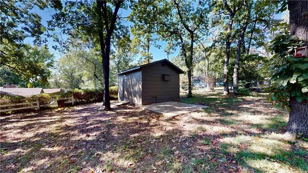 $190,000 | 1020 South Adams Street, Nevada, MO 64772
