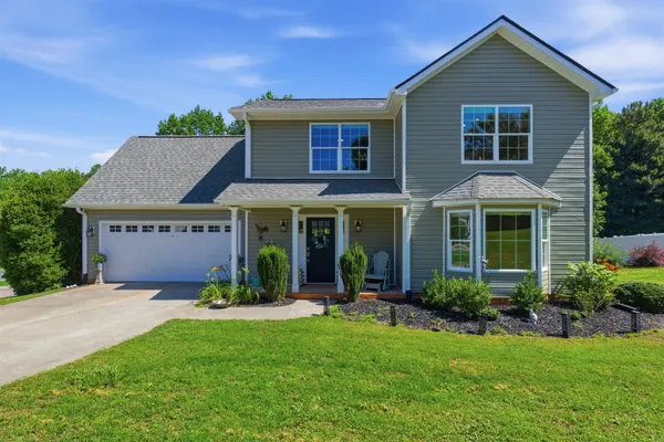 $405,000 | 34 Perkins Court, Greer, SC 29651