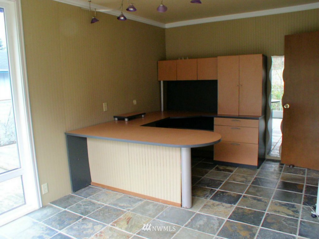 3701 Oak Bay Road Port Hadlock, WA 98339 - Photo 9 of 14 Gallery Image 9