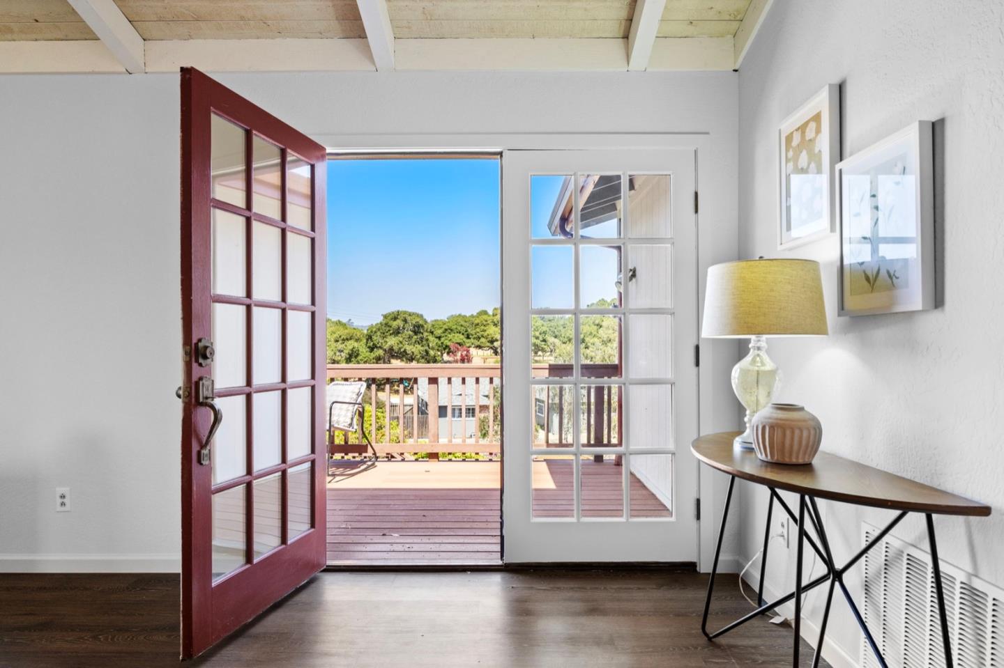 9310 Canyon Oak Road Salinas, CA 93907 - Photo 35 of 81 a bedroom with furniture and a window
