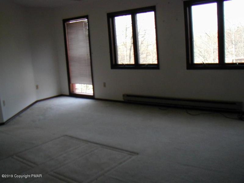 1179 Falls Road Bushkill, PA 18324 - Photo 5 of 15 Mathew, John , Ida,1179 Falls Rd 6- 1-30