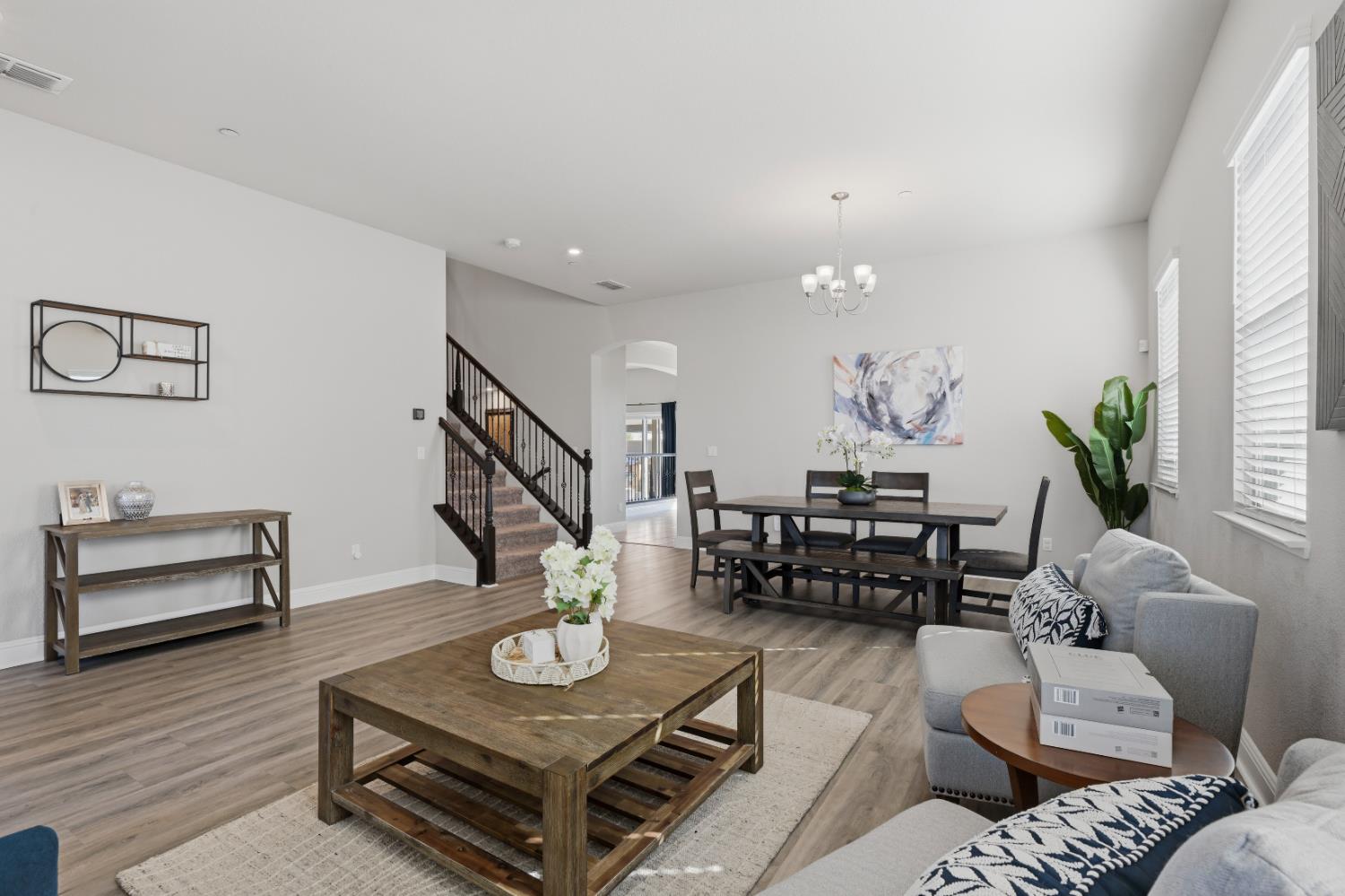 2012 Van Ruiten Drive Lodi, CA 95242 - Photo 6 of 49