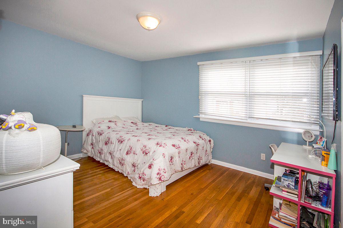 14 Clemson Road Cherry Hill, NJ 08034 - Photo 22 of 35 Main Bedroom: hardwood flooring