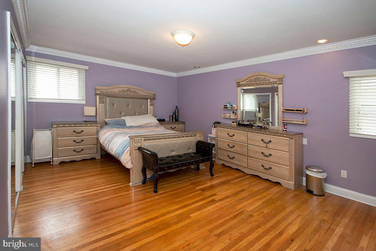 14 Clemson Road Cherry Hill, NJ 08034 - Photo 27 of 35 Bedroom #3: Hardwood Flooring