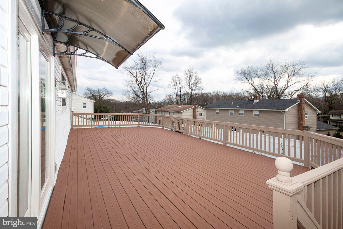 14 Clemson Road Cherry Hill, NJ 08034 - Photo 33 of 35 Huge Deck: Entertain away!!