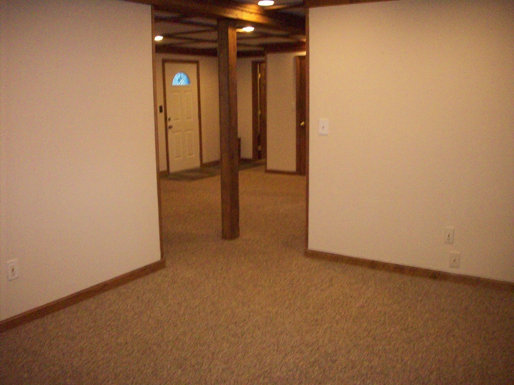 567 Podunk Road East Brookfield, MA 01515 - Photo 19 of 30